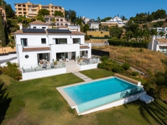 Villa Marbella East - Elviria € 2.999.000,-