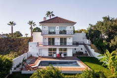 Villa Forest Hills € 699.000,-