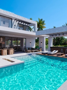 Bouwgrond Marbella East € 2.200.000,-